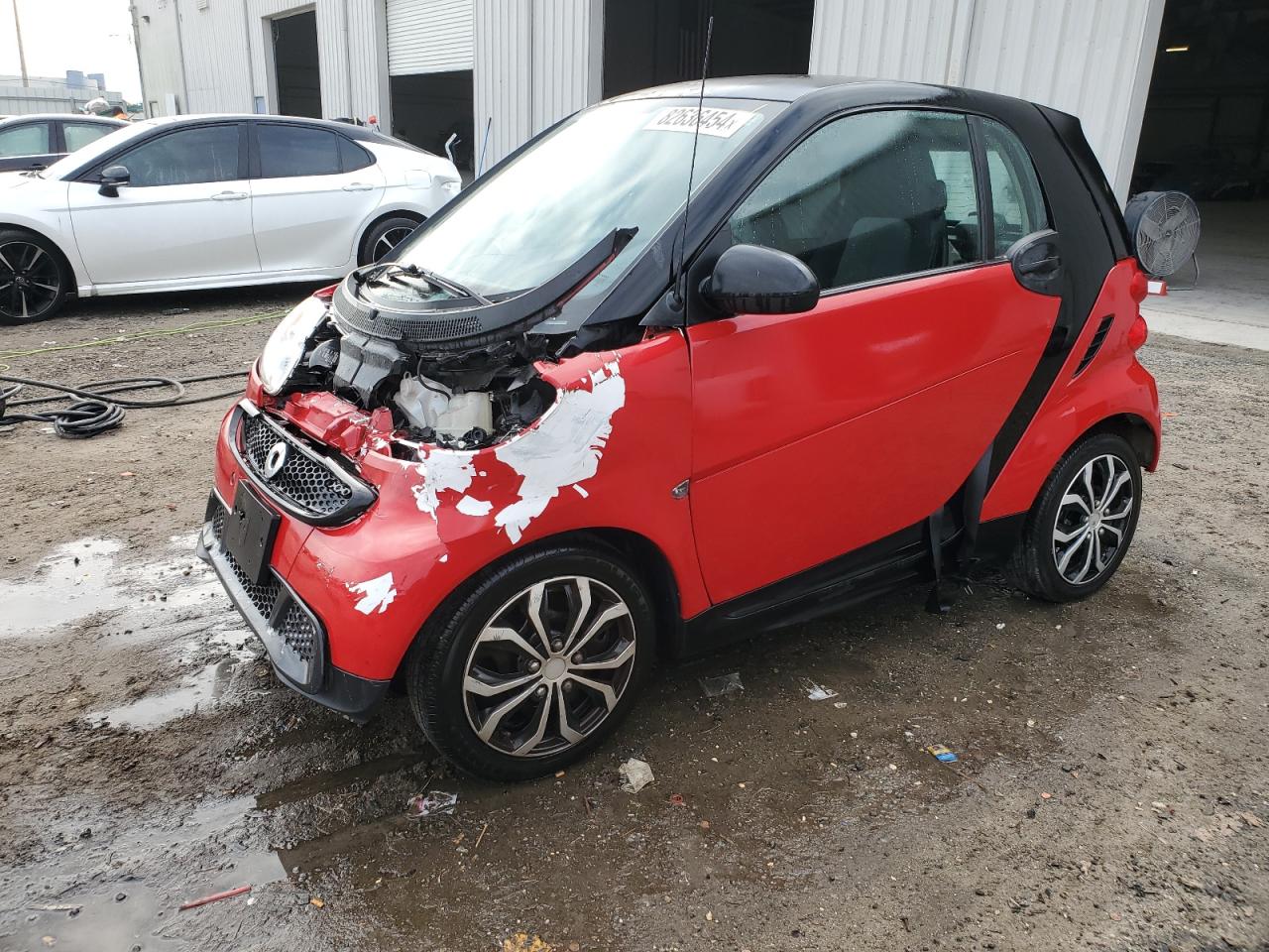 2015 Smart Fortwo Pure VIN: WMEEJ3BA1FK797643 Lot: 82636454