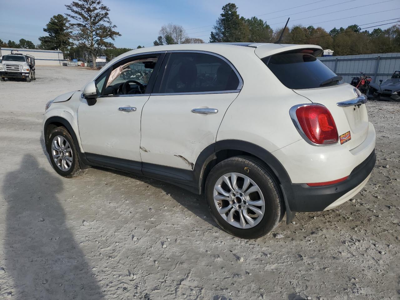 ZFBCFYDT4GP379555 2016 Fiat 500X Lounge