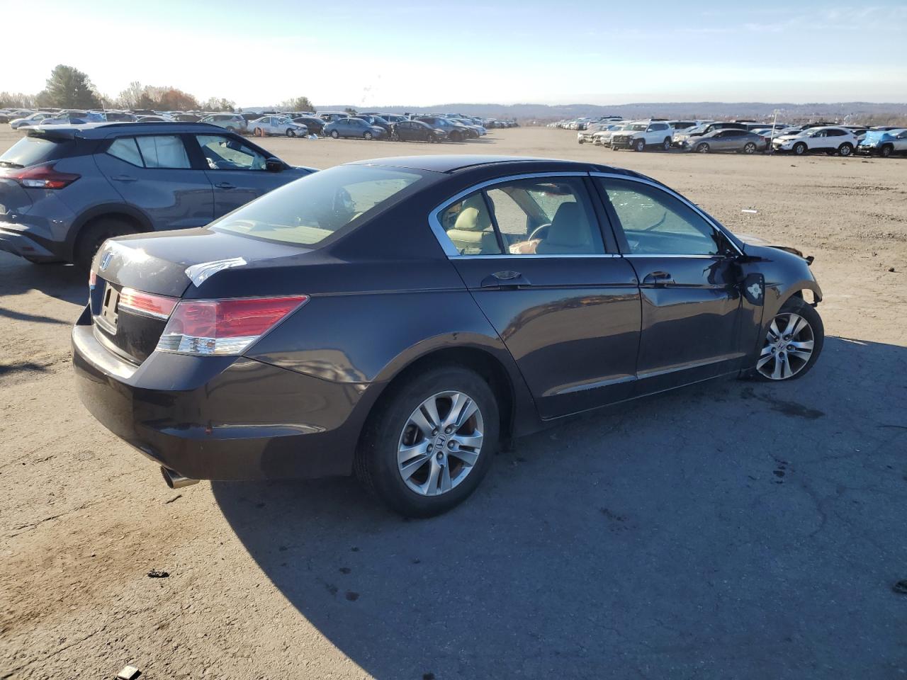 1HGCP2F49BA081206 2011 Honda Accord Lxp