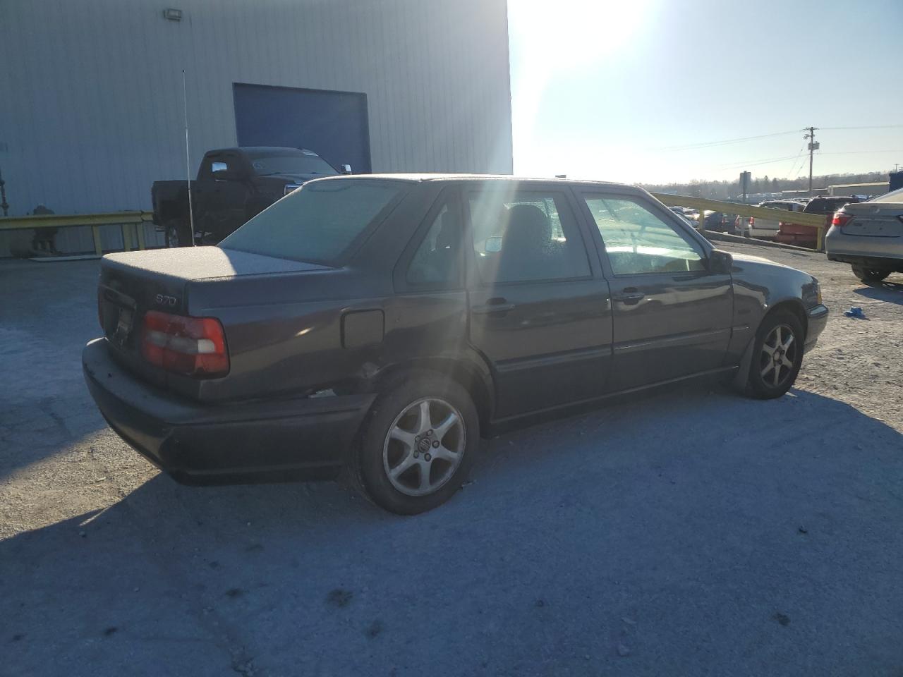 1998 Volvo S70 VIN: YV1LS553XW3480105 Lot: 83552564