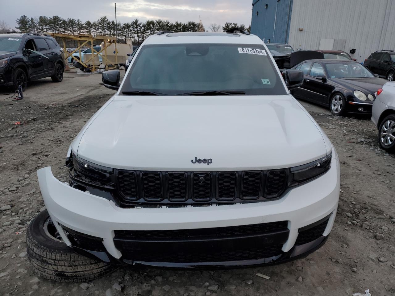 1C4RJKBGXR8550038 2024 Jeep Grand Cherokee L Limited