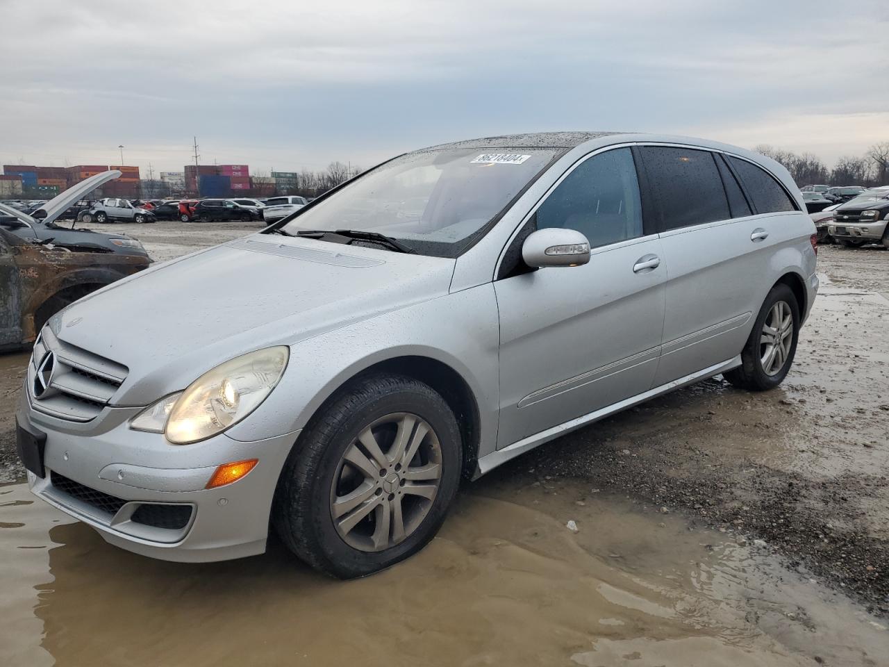 2007 Mercedes-Benz R 500 VIN: 4JGCB75E67A036358 Lot: 86218404