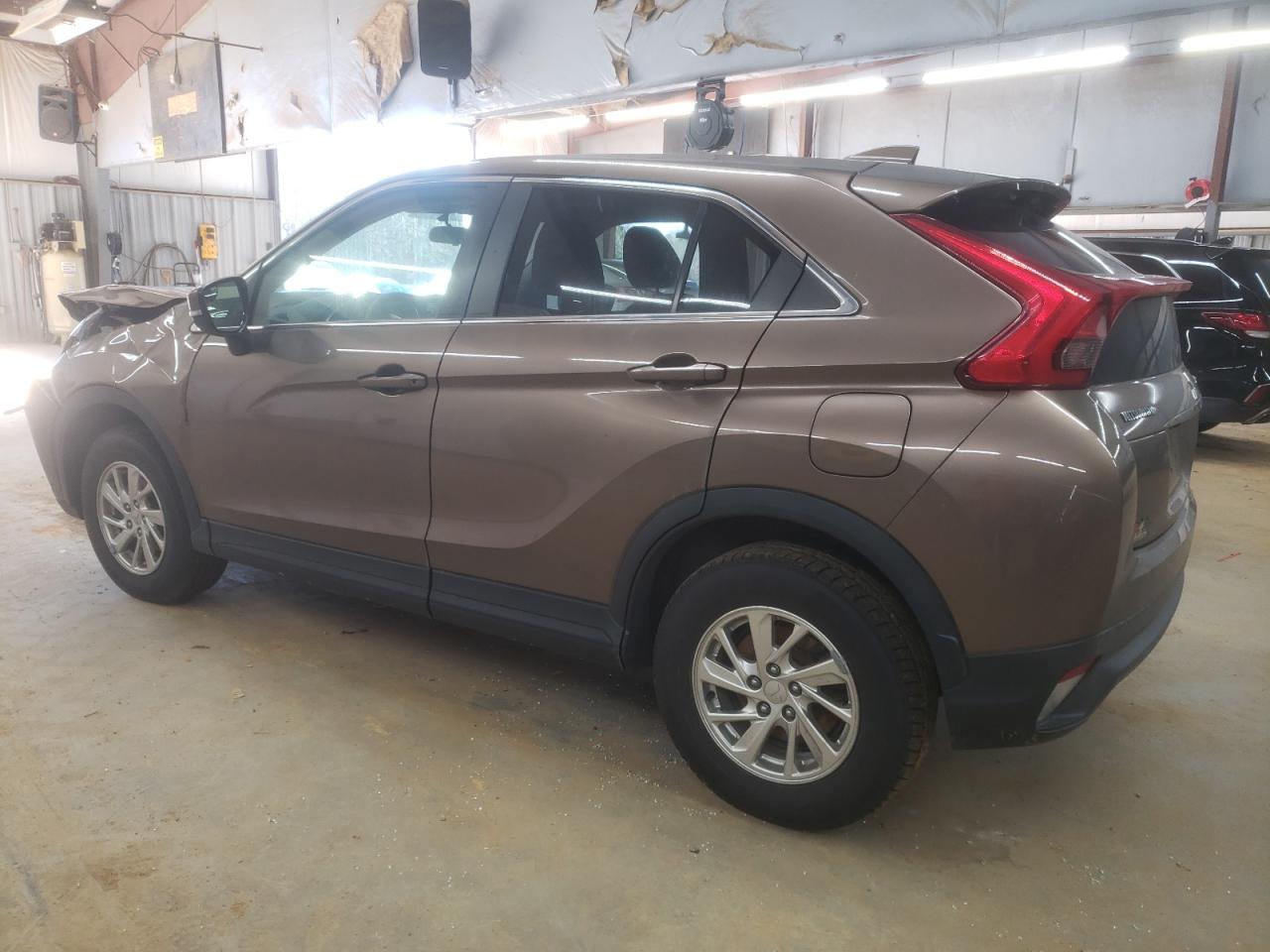 JA4AT3AA5JZ040537 2018 Mitsubishi Eclipse Cross Es