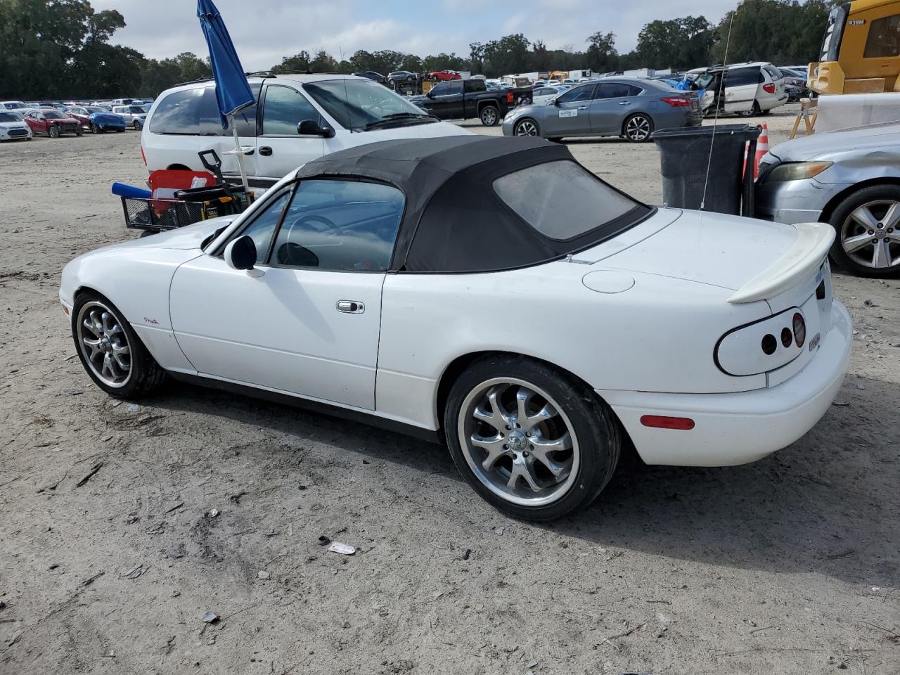 JM1NA3516M1217588 1991 Mazda Mx-5 Miata