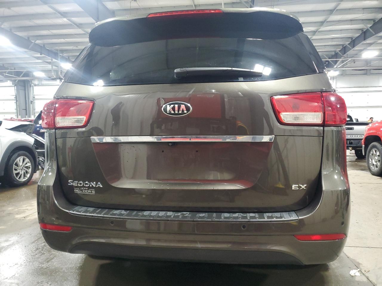 KNDMC5C15F6026416 2015 Kia Sedona Ex