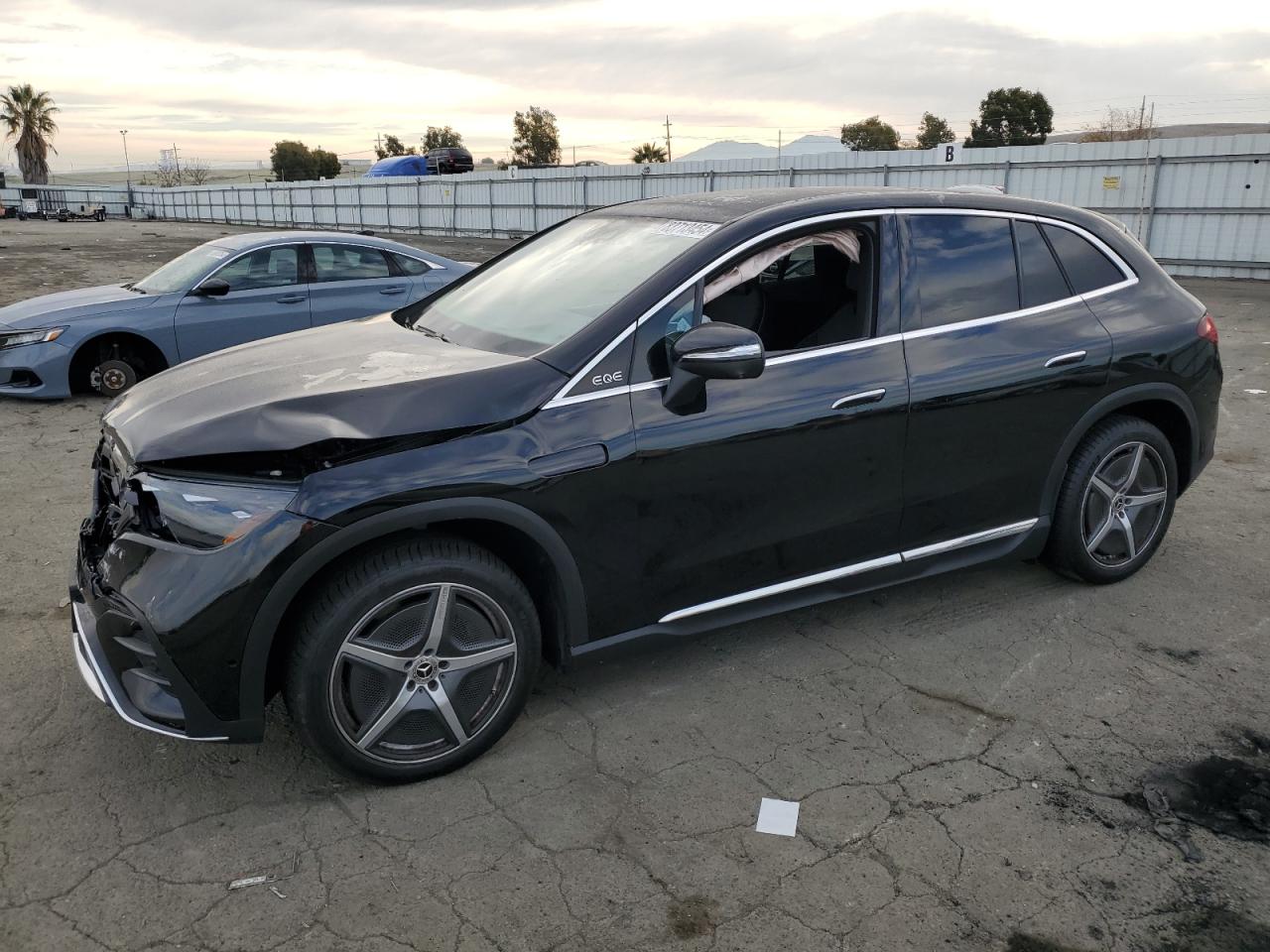 2023 Mercedes-Benz Eqe Suv 350 4Matic VIN: 4JGGM1CB8PA020101 Lot: 83713454