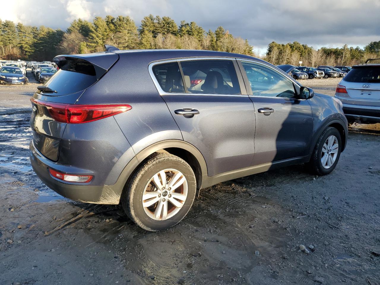 KNDPM3AC7J7348111 2018 Kia Sportage Lx