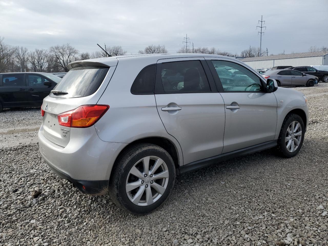 4A4AR3AW7FE028025 2015 Mitsubishi Outlander Sport Es