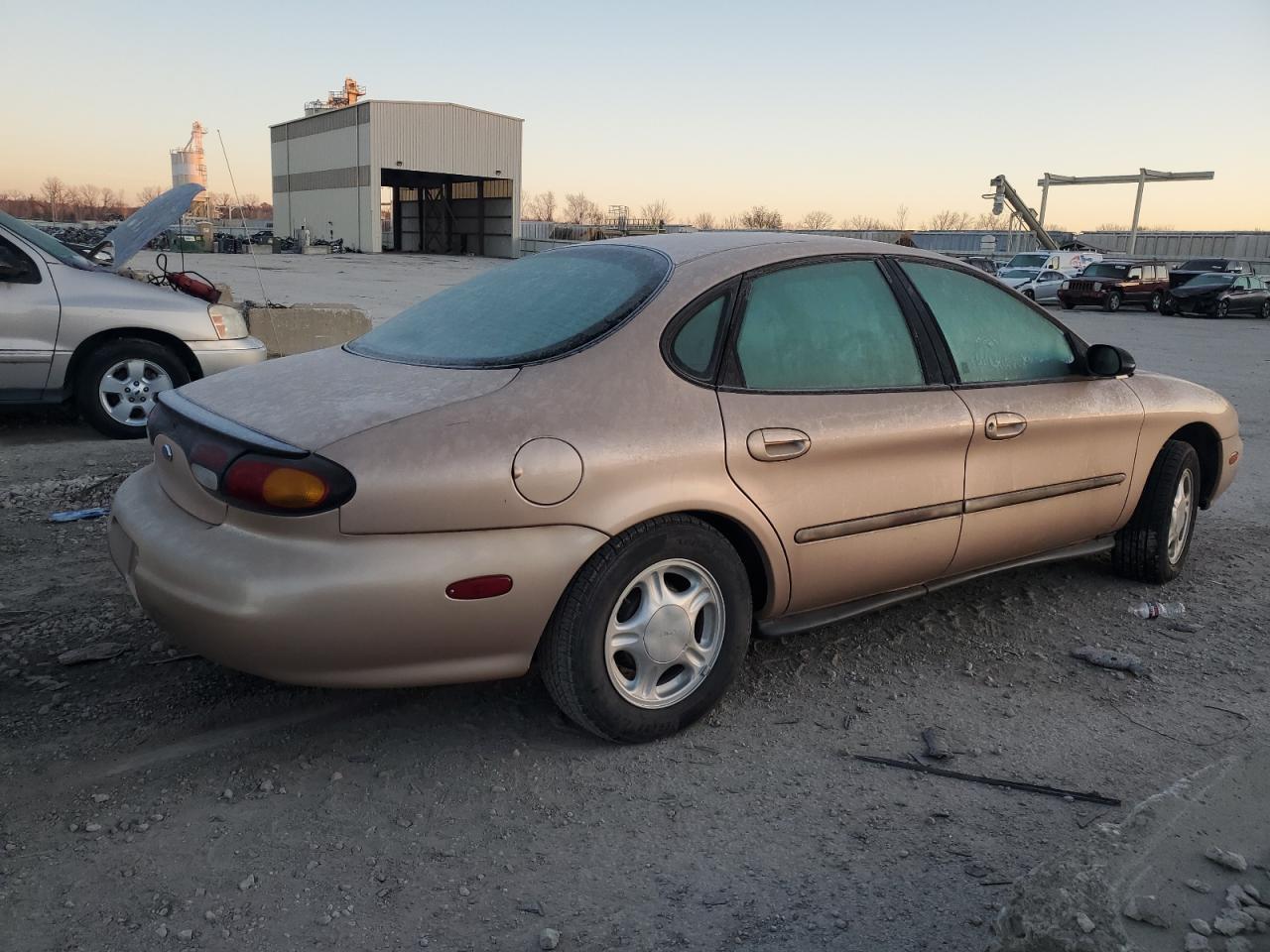 1997 Ford Taurus Gl VIN: 1FALP52U9VG142664 Lot: 84054224